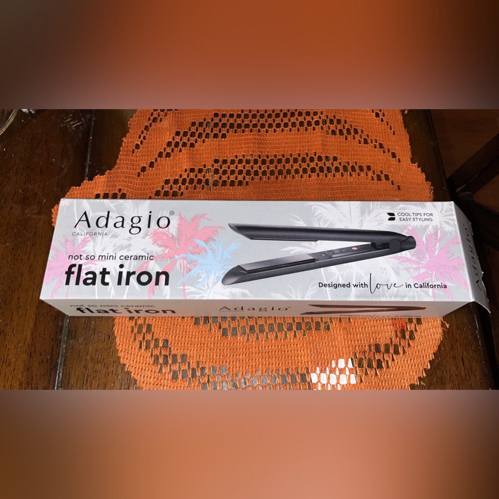 Mini flat iron